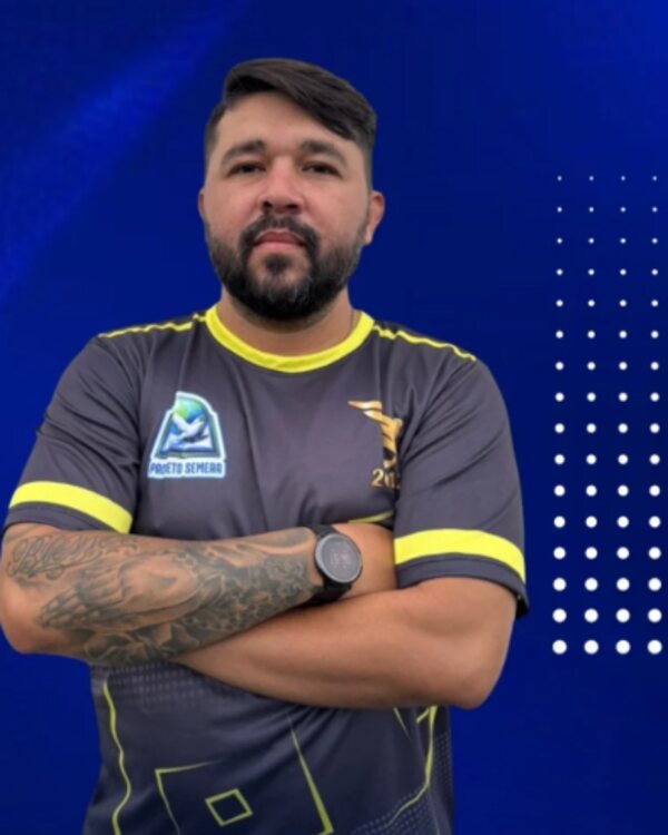 Renato Marinho, auxiliar técnico do Projeto Semear